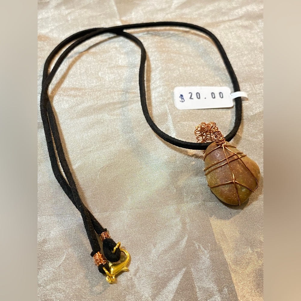 Melanin chromastone, jewelry necklace, hand made